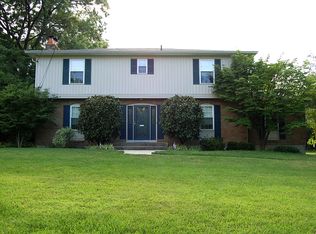 495 Hilltop Ln, Cincinnati, OH 45215