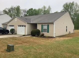 6453 Ziegler Ln, Charlotte, NC 28269