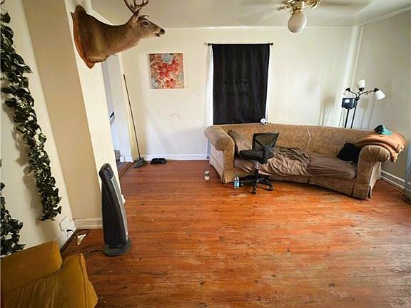 2nd image of 3703 Causey St