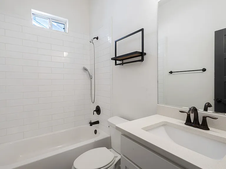 534 Rigsby Ave — Photo 14