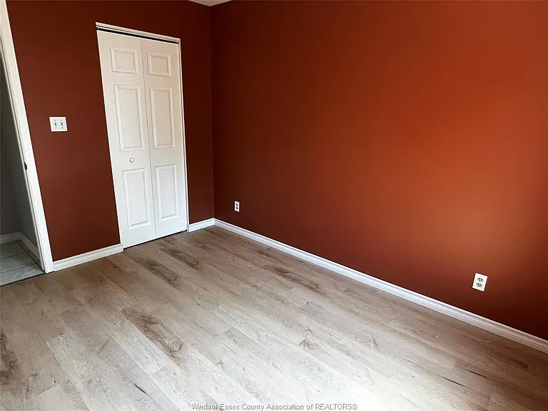 3875 Tecumseh Rd E #3 — Photo 22