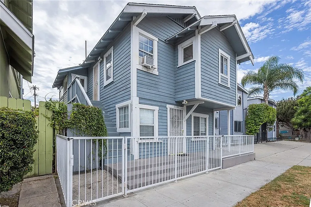 1 bed, 1012 sqft, $1,595 — Photo 1