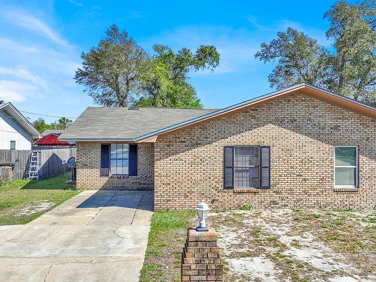 5119 Marla Dr — Photo 40