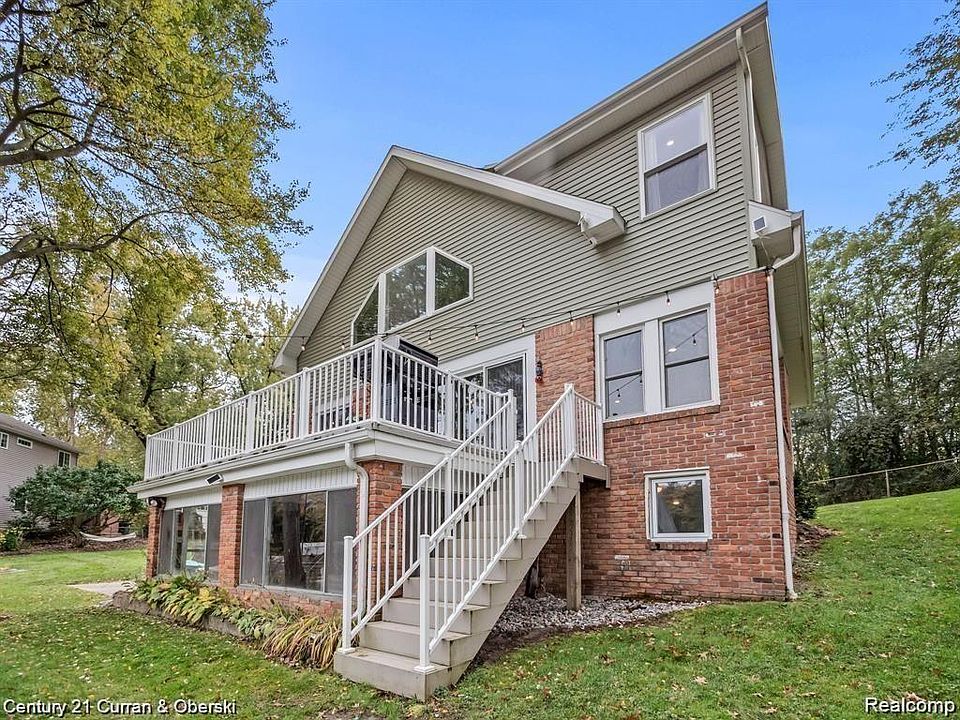 1st image of 670 Fernhurst Dr