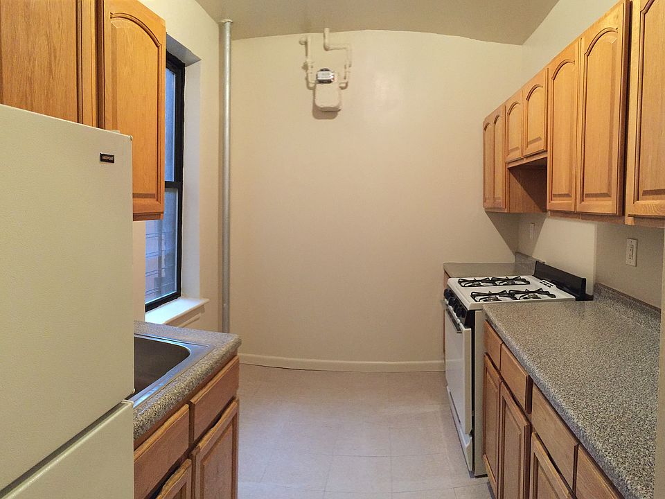 1st image of 2545 Grand Concourse Frnt 4