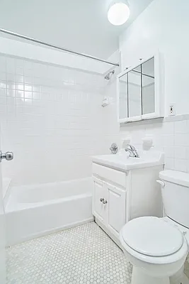 Rented by Living New York | media 21