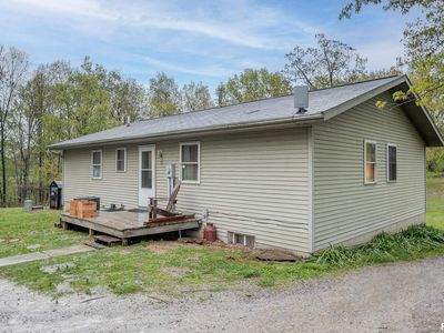 1401 Buchanan Rd, Iuka, IL, 62849