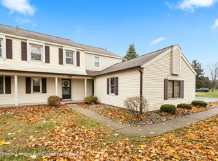 7346 Creekside Dr, Lansing, MI 48917