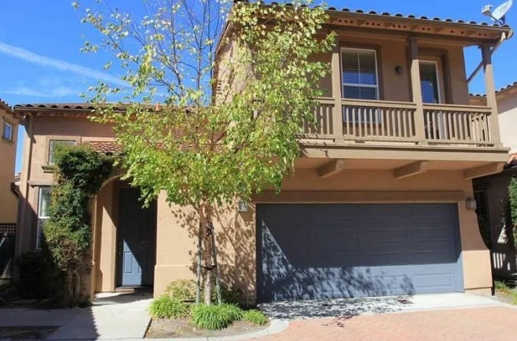 106 Santa Rita Ct photo 1