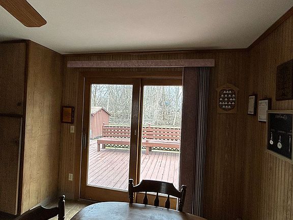 5th image of 51 Pellman Pl