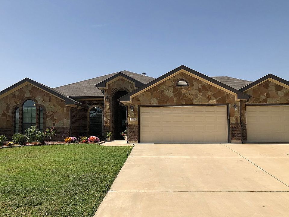 2030 Chinquapin Ln.
