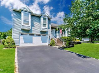 26 Sweet Gum Road, Howell, NJ 07731