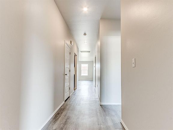 2nd image of 9500 Saddle Dr