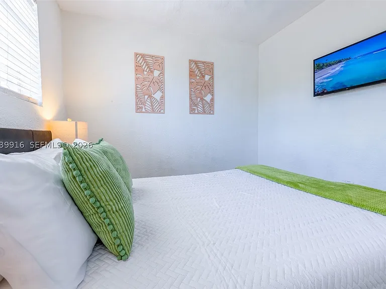 6801 Park St #6801 — Photo 16