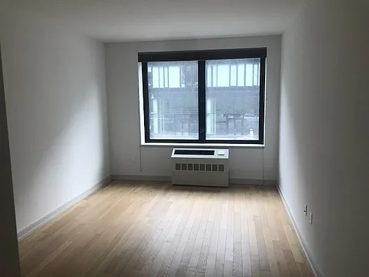 Rented by Modern Spaces | media 6