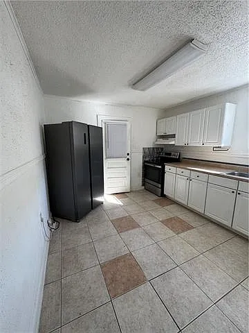 2325 Wilton St #A — Photo 3