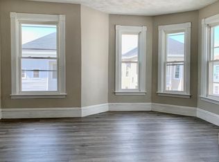 5 Shawmut St #3, Worcester, MA 01609