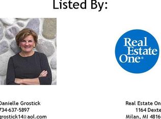 9025 Mirage Lake Dr, Milan, MI