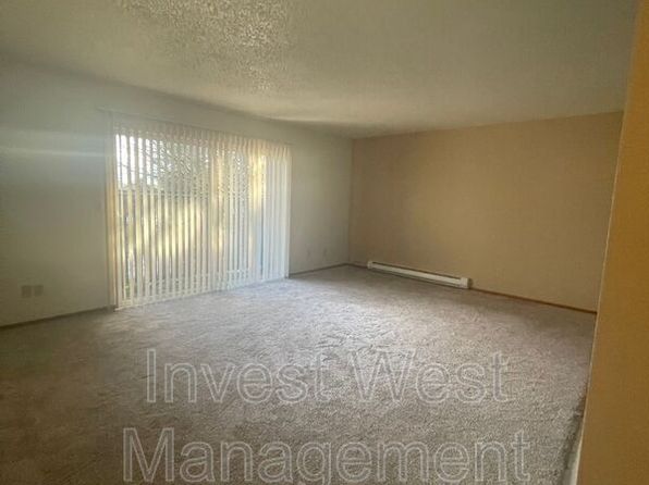 1701 E Reserve St #2