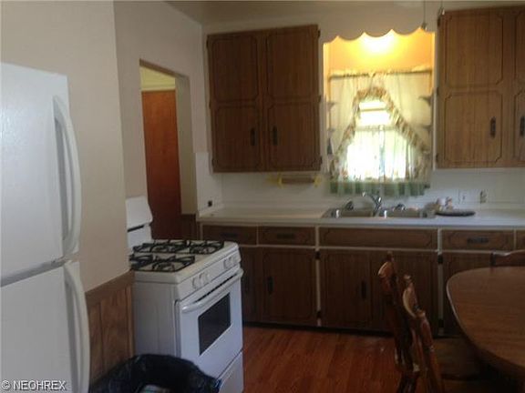 2nd image of 146 S Osborn Ave