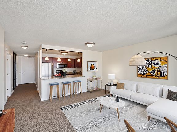 4th image of 30 E Huron St APT 4405