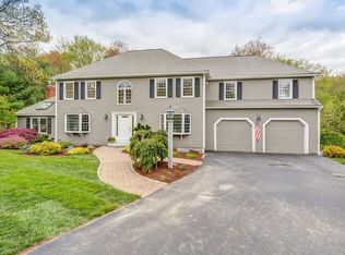 18 Woodcrest Rd, Westborough, MA 01581