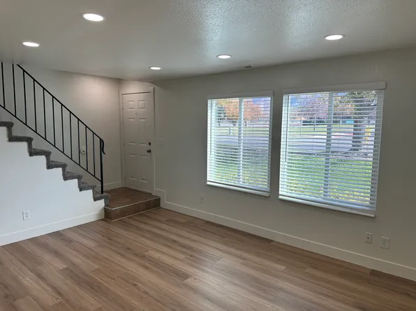 Union Village Apartments, 7486 S 1000 E APT 1A, Midvale, UT 84047