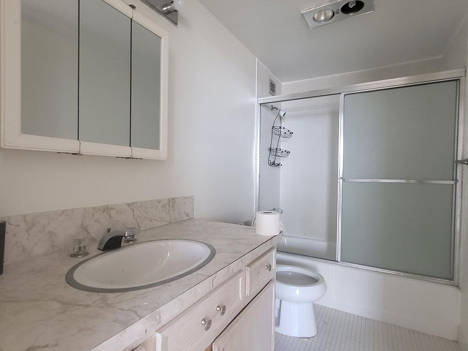 1st image of 7520 Hornwood Dr APT 1604