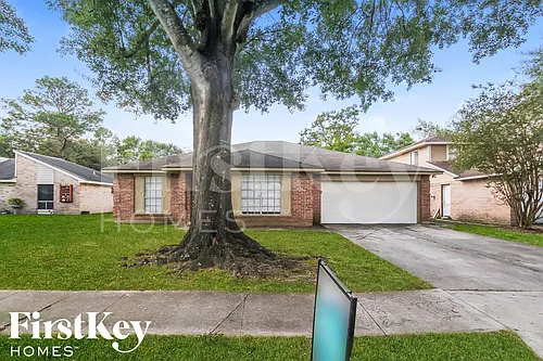 24119 Lone Elm Dr Photo 1