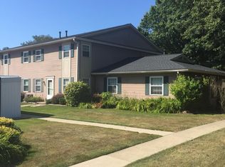 2514 Raber Rd APT C, Uniontown, OH 44685