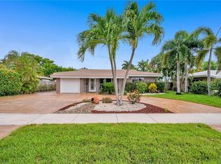 571 SE 5th Ct, Pompano Beach, FL 33060