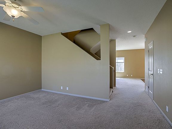 4th image of 1805 Scott Dr