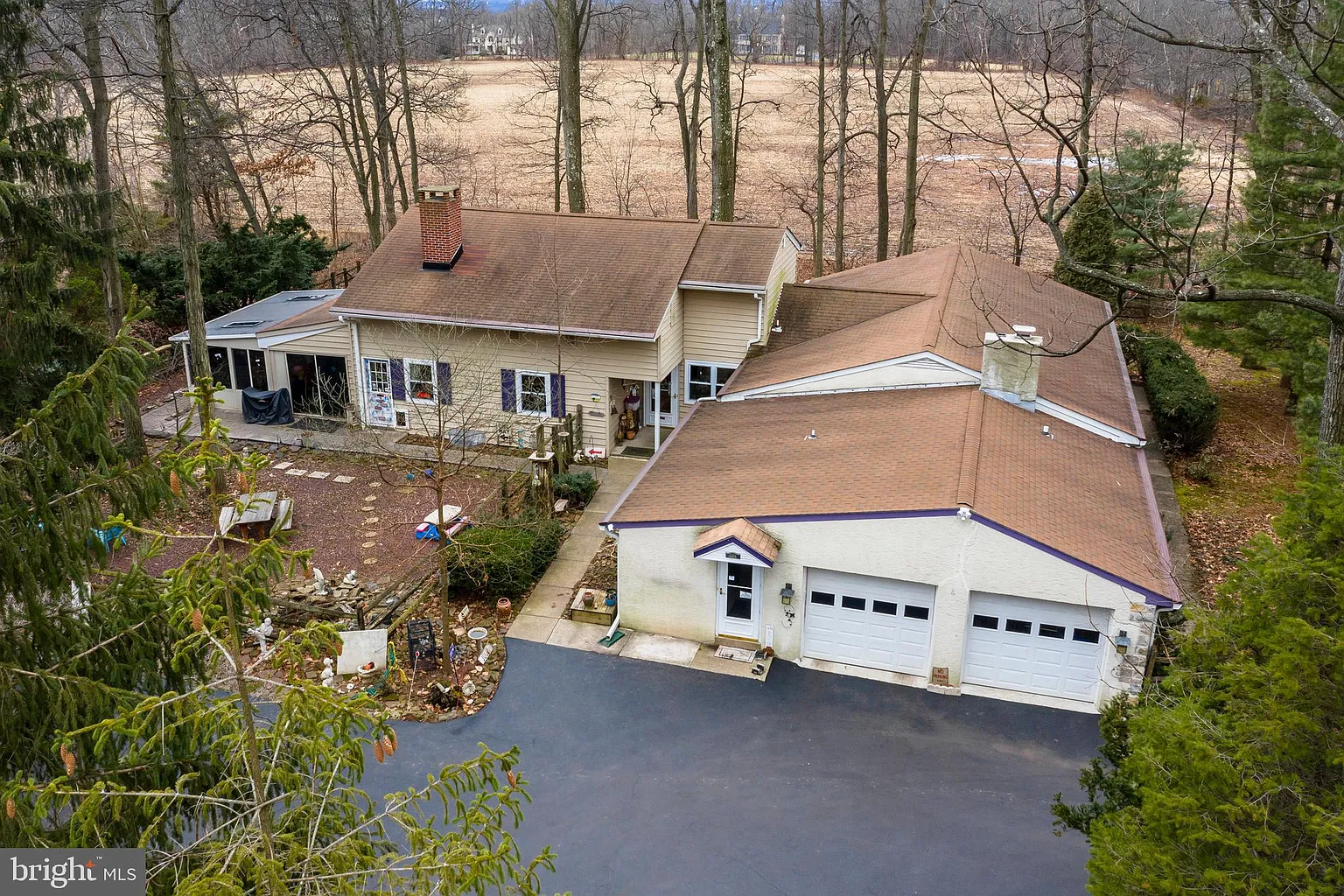 306 Rickert Rd photo 1