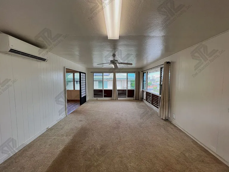 3419 Francis St — Photo 10