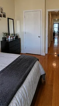 Affordable Bronx room find Price: $820/month Room: 1 bedroom / private room at Belmont / Fordham ... — Photo 3