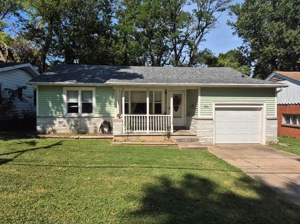 1917 S Weaver Avenue, Springfield, MO 65807