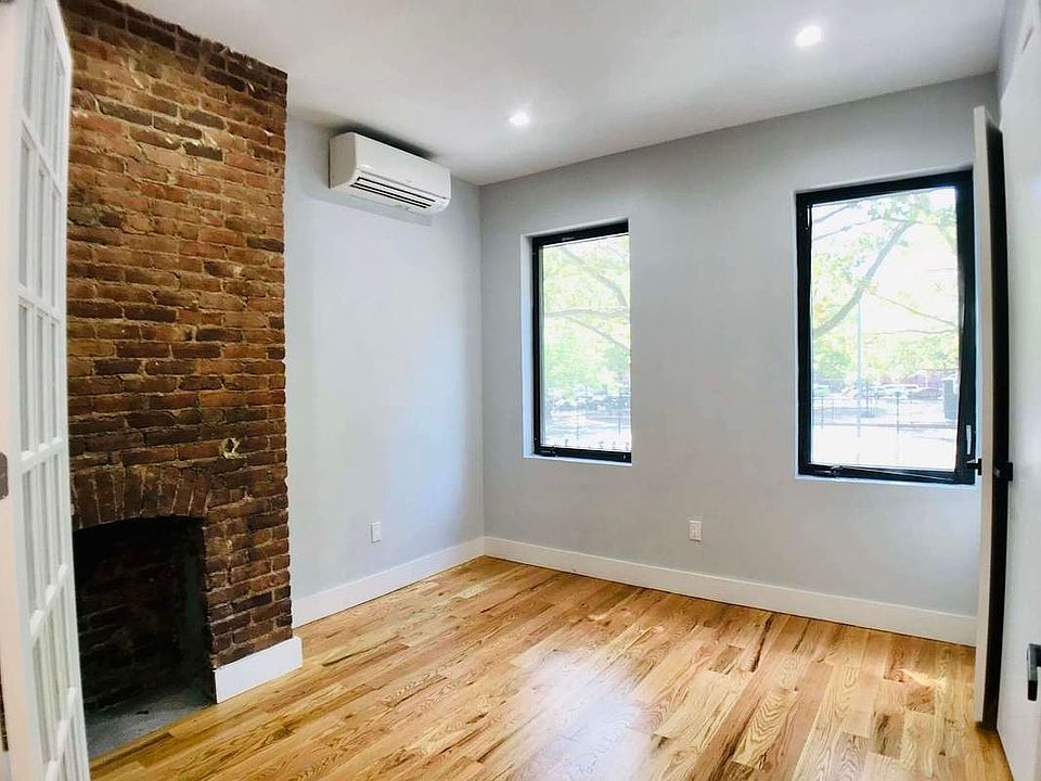 1st image of 225 Halsey St #2Z