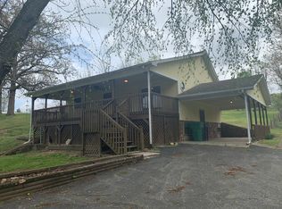 808 Macy Dr, Neosho, MO 64850