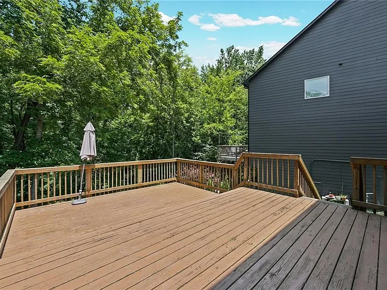 2429 Claude St NW — Photo 29