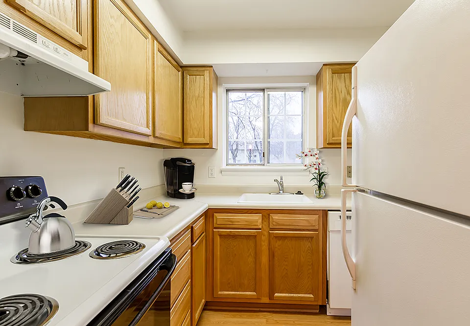Elmwood Terrace Apartments and Townhomes