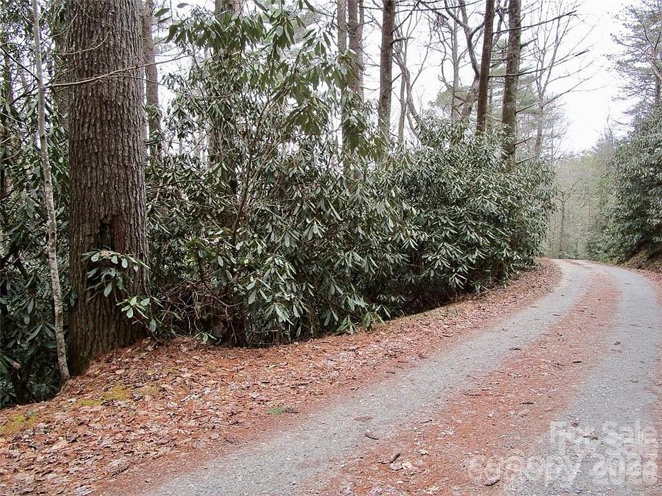 1st image of 22 Toxaway Falls Dr