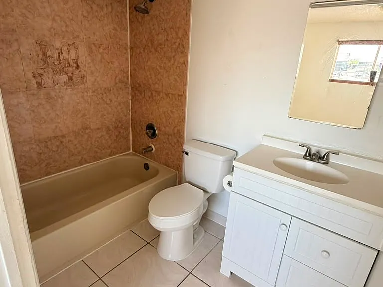 6130 W 21st Ct #302 — Photo 2