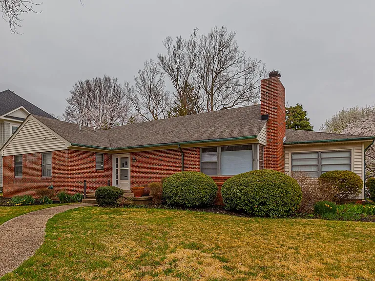 5601 Pollard Rd — Photo 2