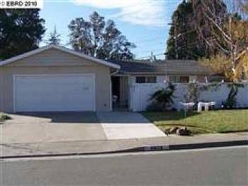 1st image of 4806 Meadowbrook Dr