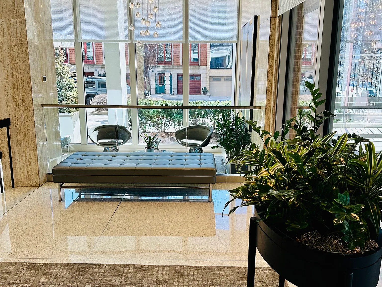 2 bed, 900 sqft, $3,875 — Photo 3