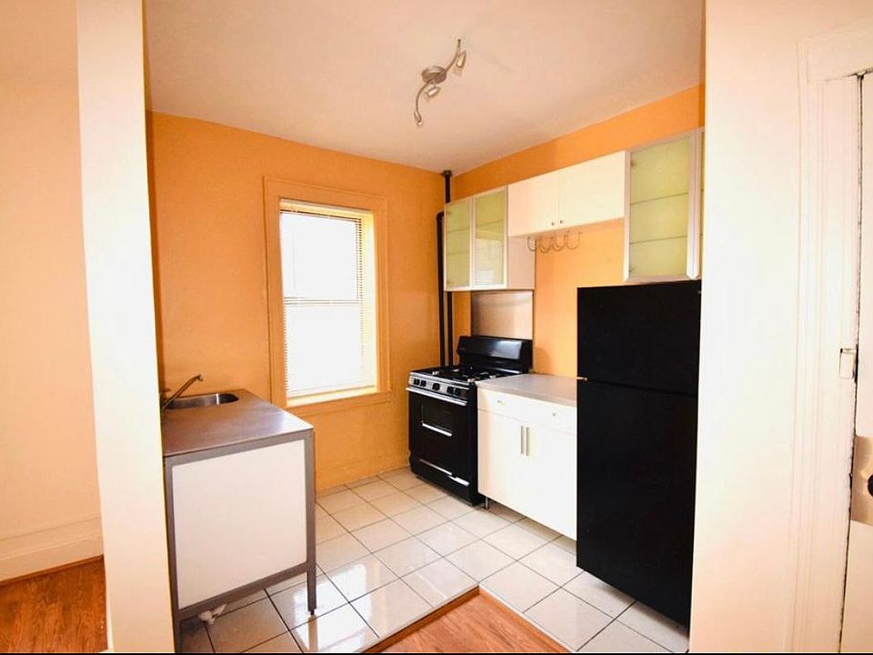 1st image of 9034 148th St #C3