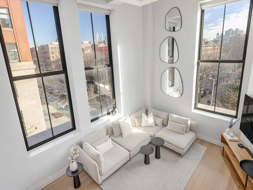 1st image of 421 Hudson St APT 301