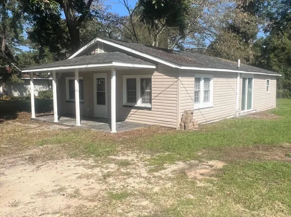 587 Dawson Road, Grifton, NC 28530