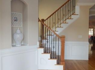 507 Simbury Glen Ct, Cary, NC 27519