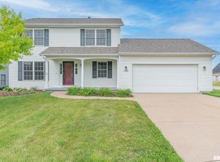 5080 Sturdevant St, Davenport, IA 52806